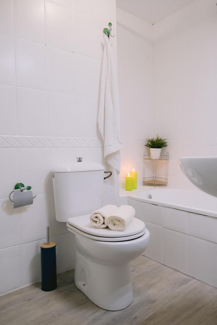 Piso Compartido Delyrent, Renfe Hotel Jaen Bagian luar foto