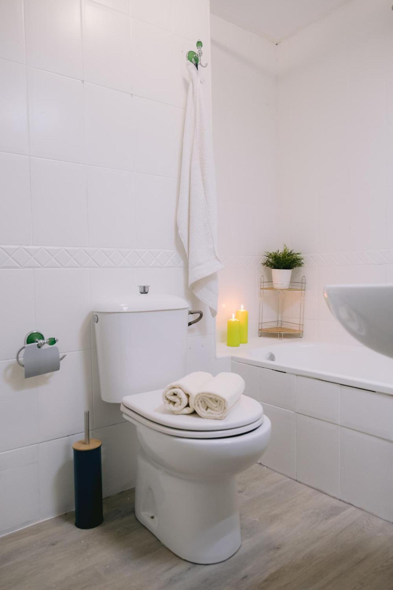 Piso Compartido Delyrent, Renfe Hotel Jaen Bagian luar foto